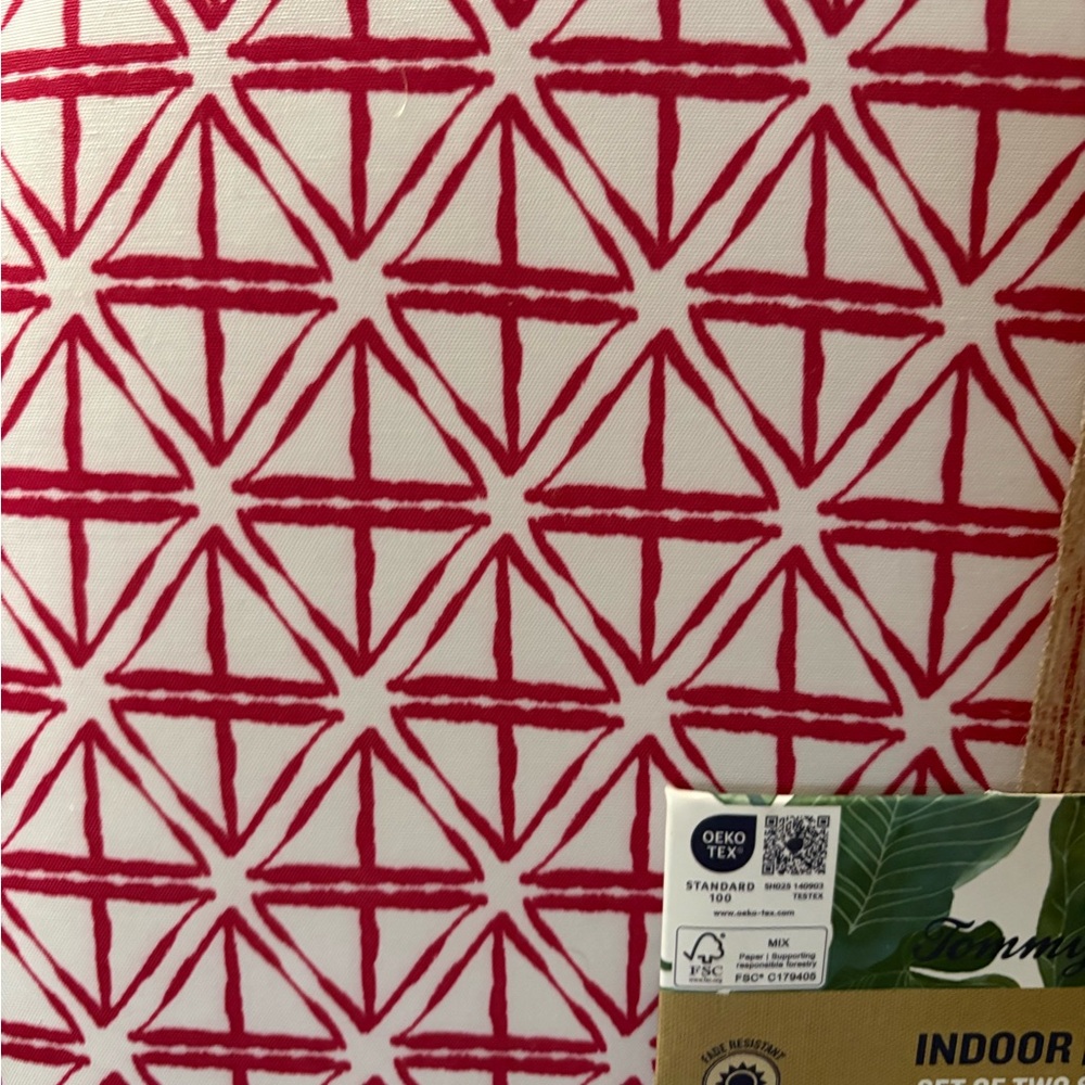 Tommy Bahama Vibrant Pink and White Geometric Seat Cushion- set of 2 - Picture 3 of 4